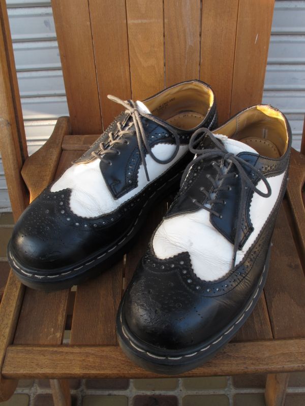 イギリス製 VINTAGE ビンテージ Dr.Martens ドクターマーチン wingtip ウイングチップ 5ホール